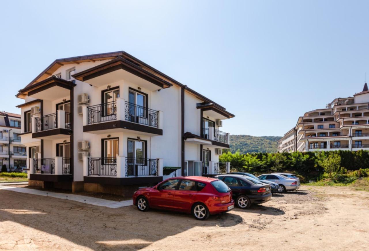 Guest House Theona 奥布佐尔 外观 照片