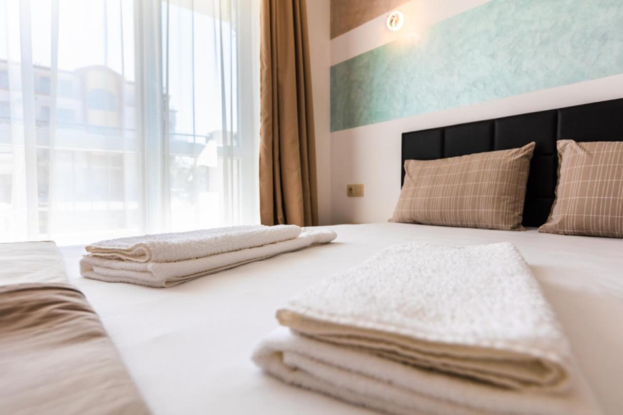 Guest House Theona 奥布佐尔 外观 照片