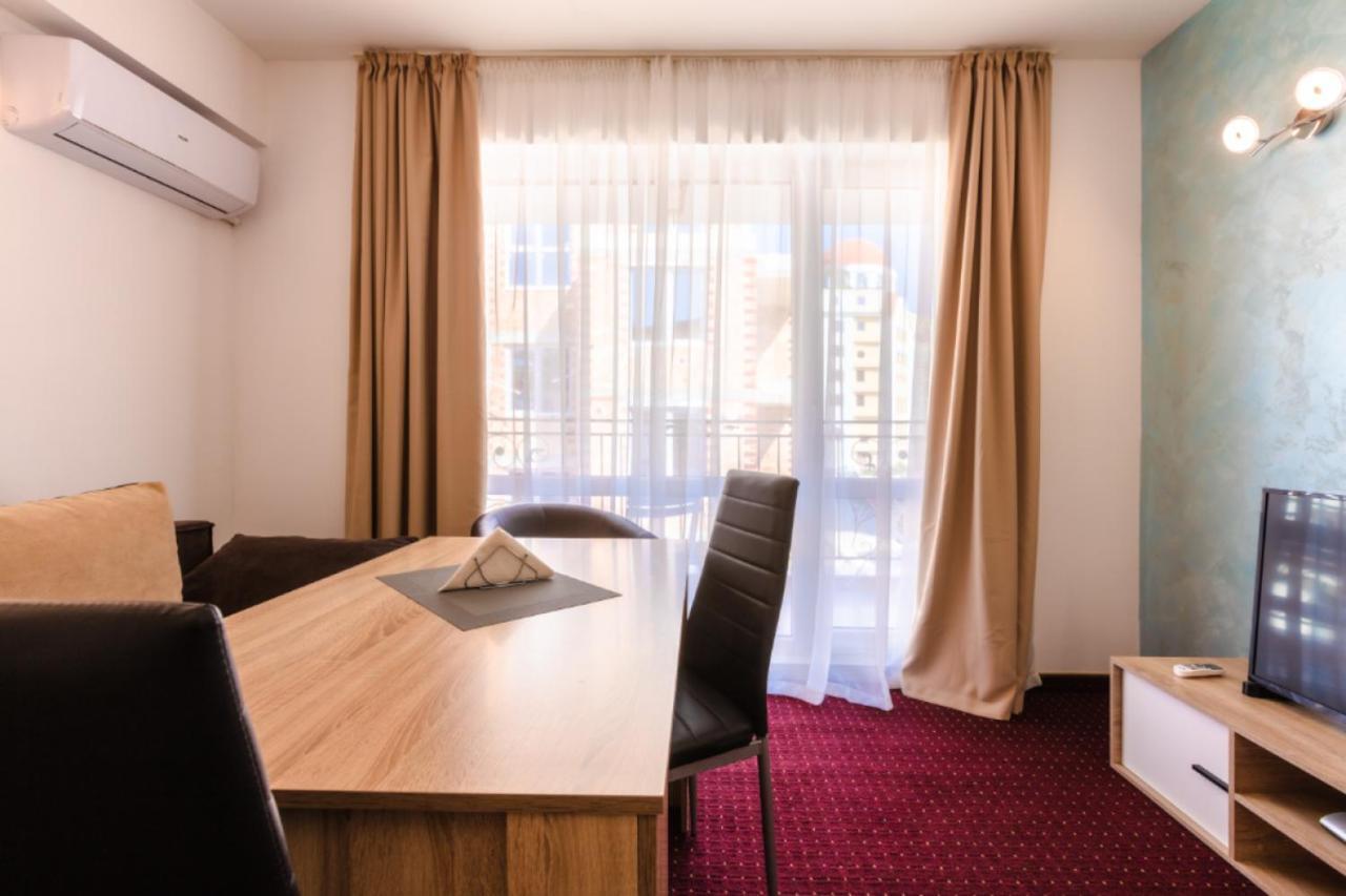 Guest House Theona 奥布佐尔 外观 照片
