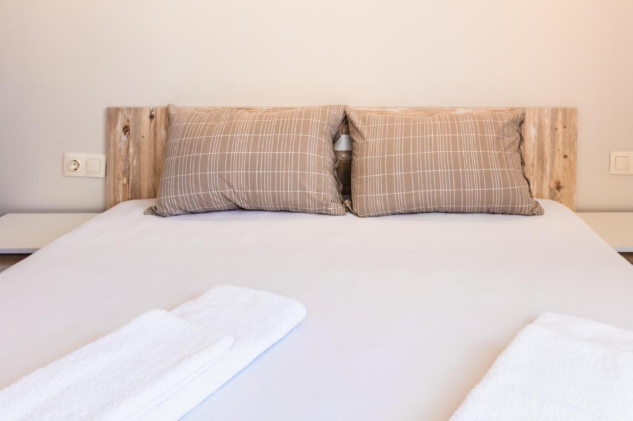 Guest House Theona 奥布佐尔 外观 照片